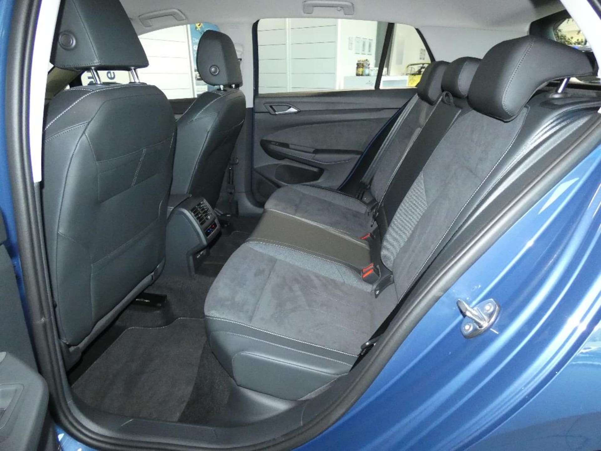 Volkswagen Golf Style