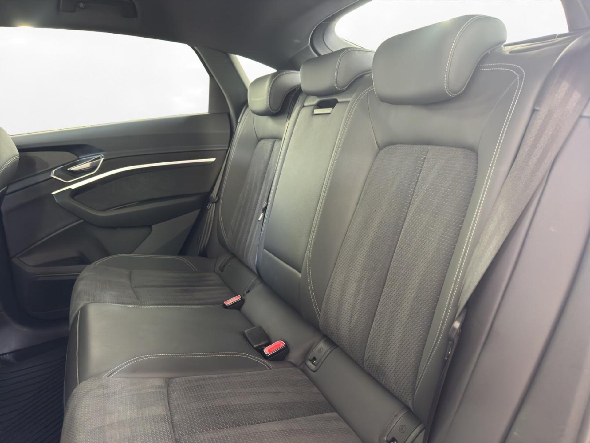 Audi e-tron Sportback advanced
