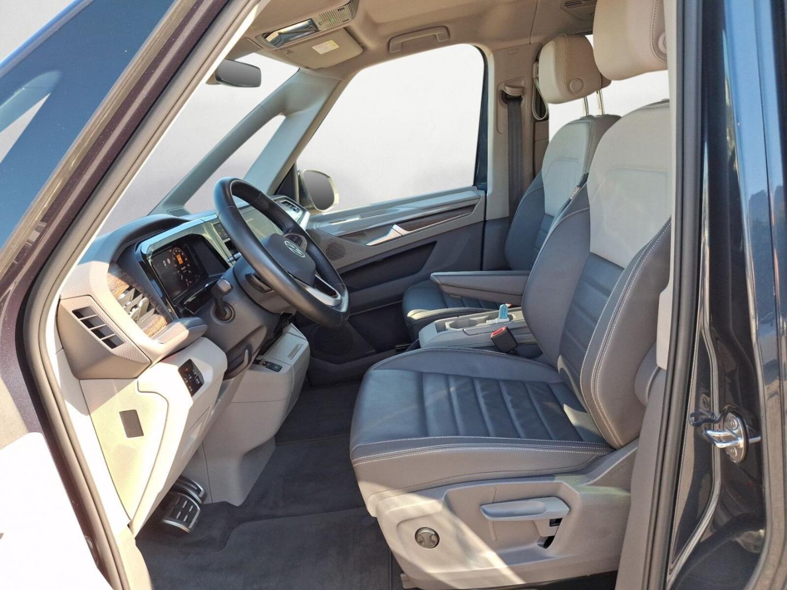 Volkswagen Multivan – Bild 10