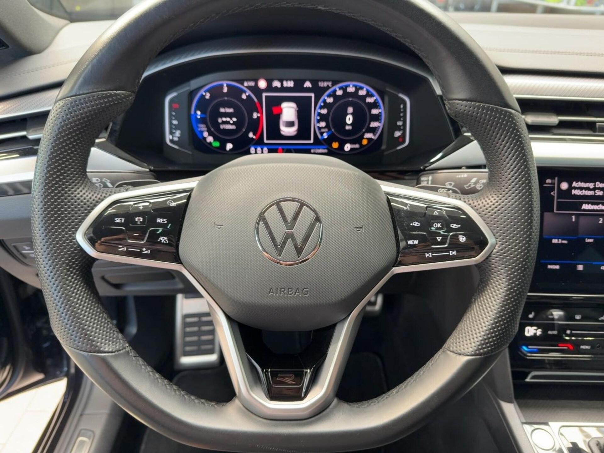 Volkswagen Arteon R-Line
