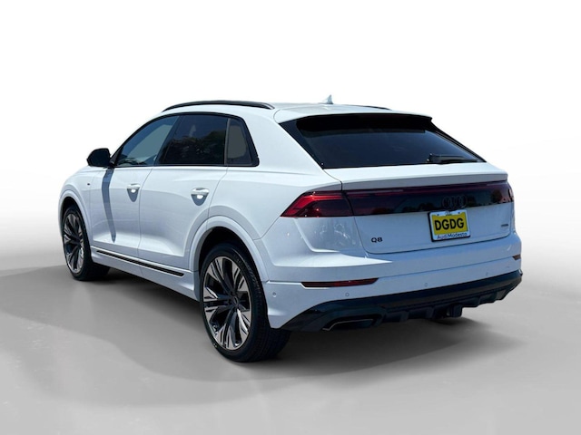 2026 Audi Q8