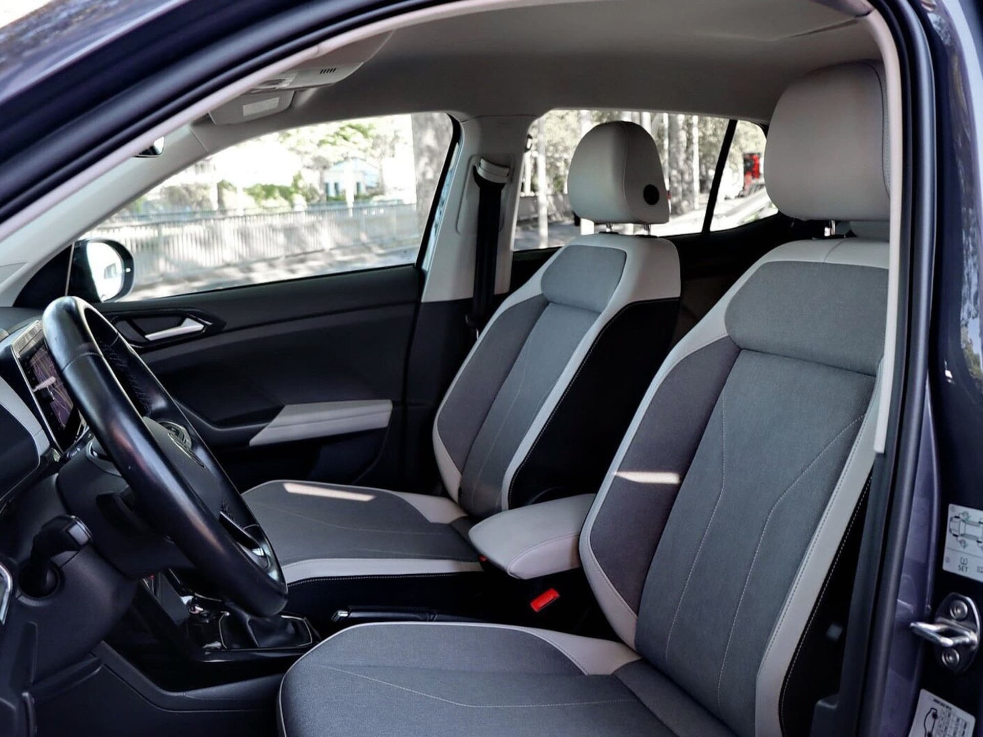 Volkswagen T-Cross Style