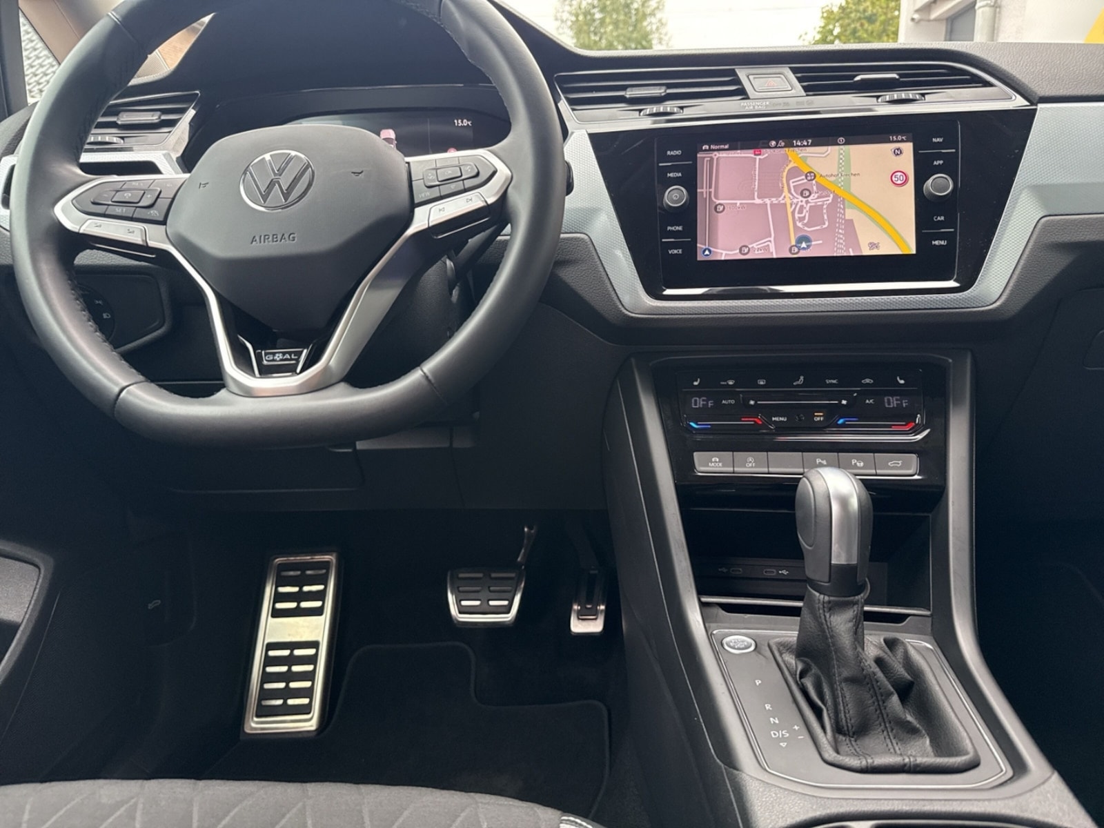 Volkswagen Touran – Bild 12