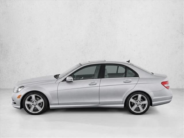 2011 Mercedes-Benz C 300
