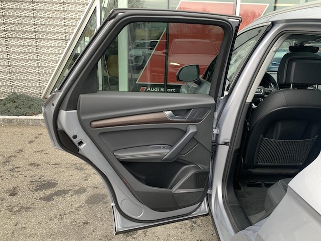 2022 Audi Q5 Premium Plus - Photo 15