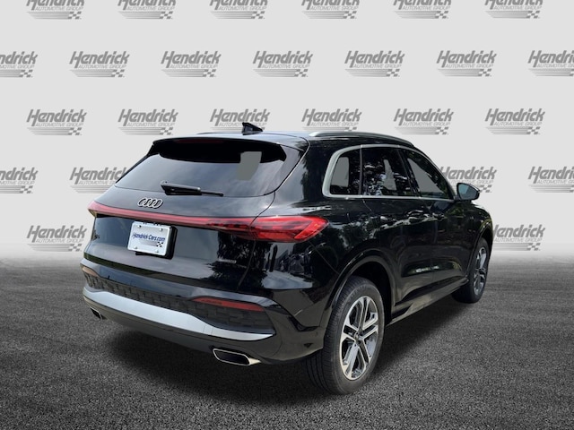 2025 Audi Q5 Premium - Photo 10
