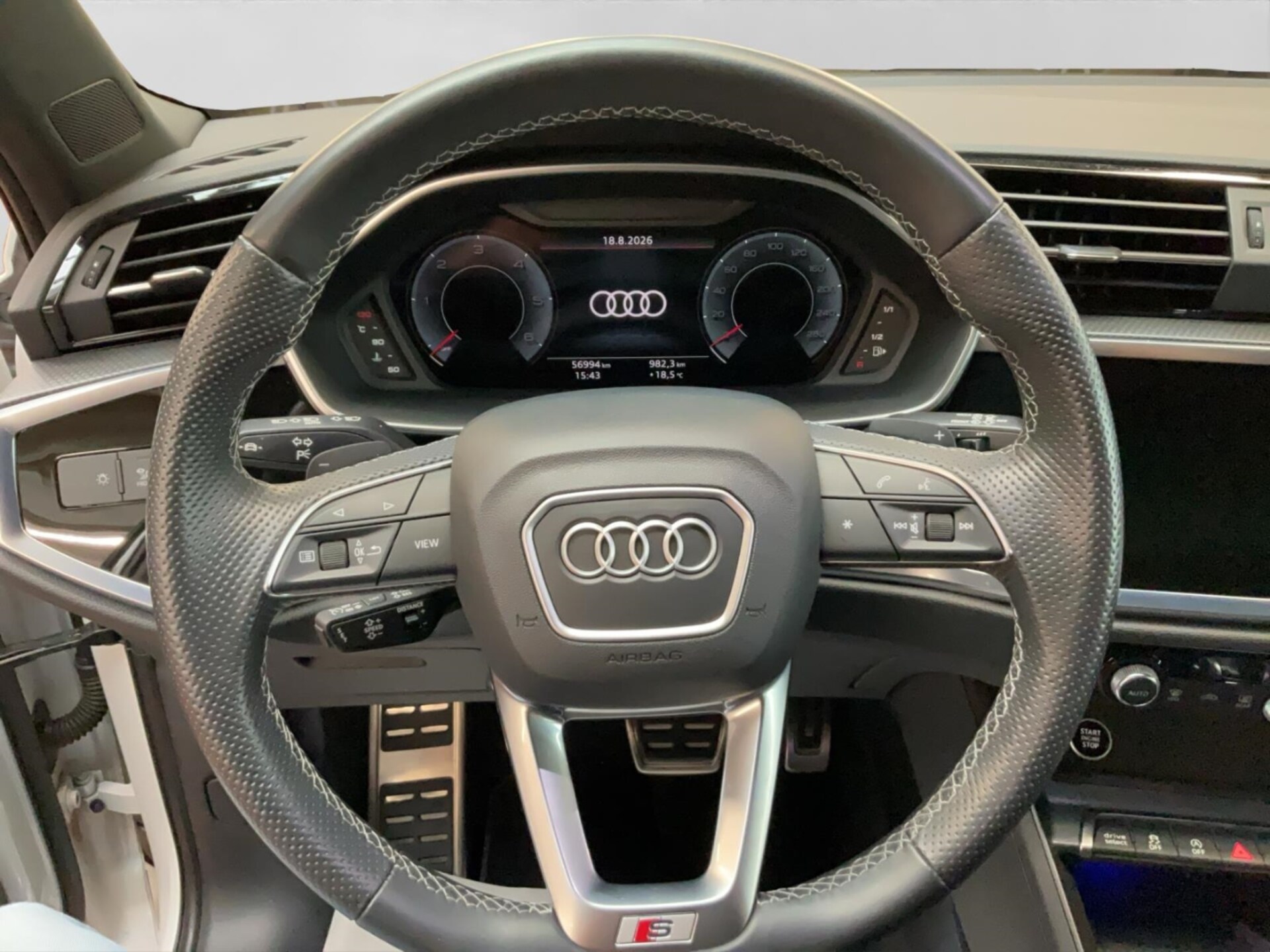 Audi Q3 SUV S line