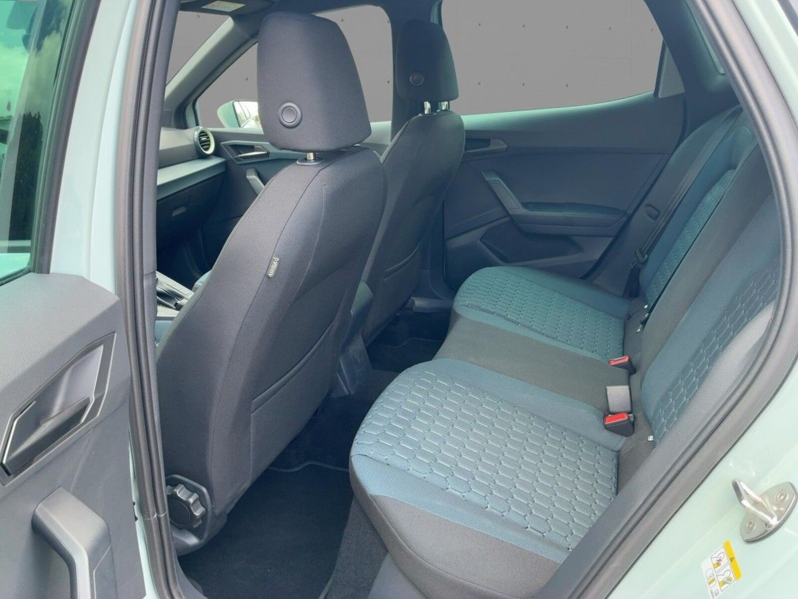 SEAT Arona – Bild 9