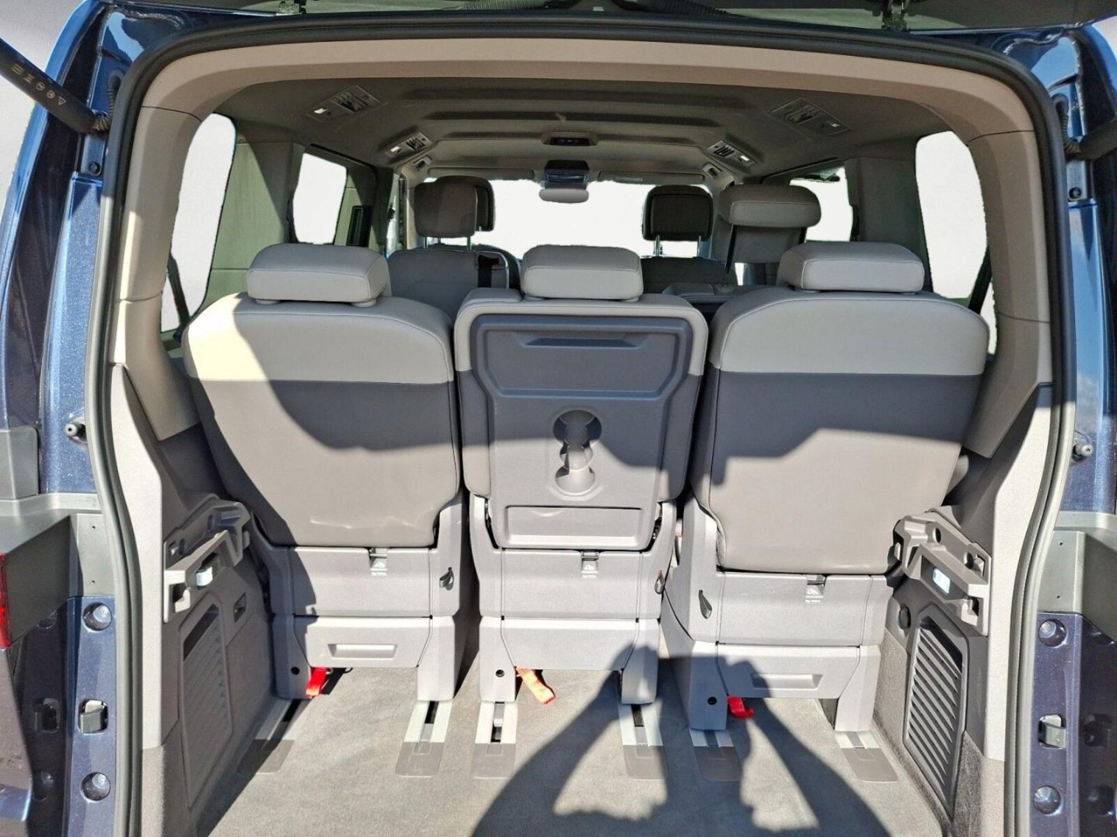 Volkswagen Multivan – Bild 15