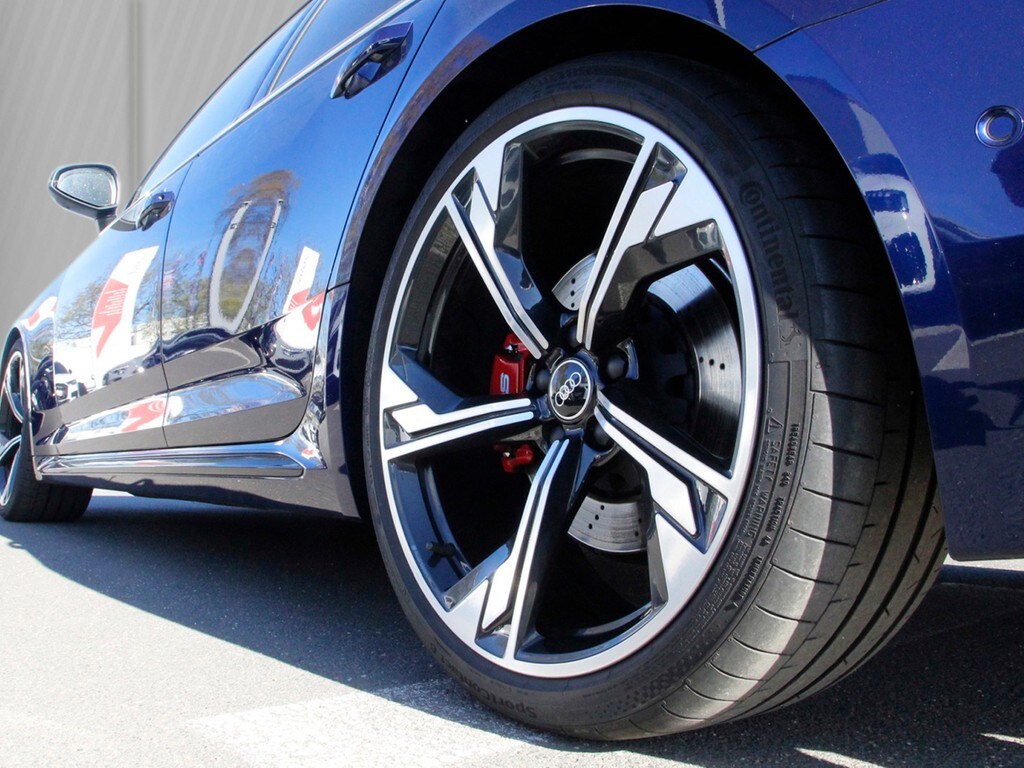 Image about Audi RS 4 Avant TFSI quattro tiptronic