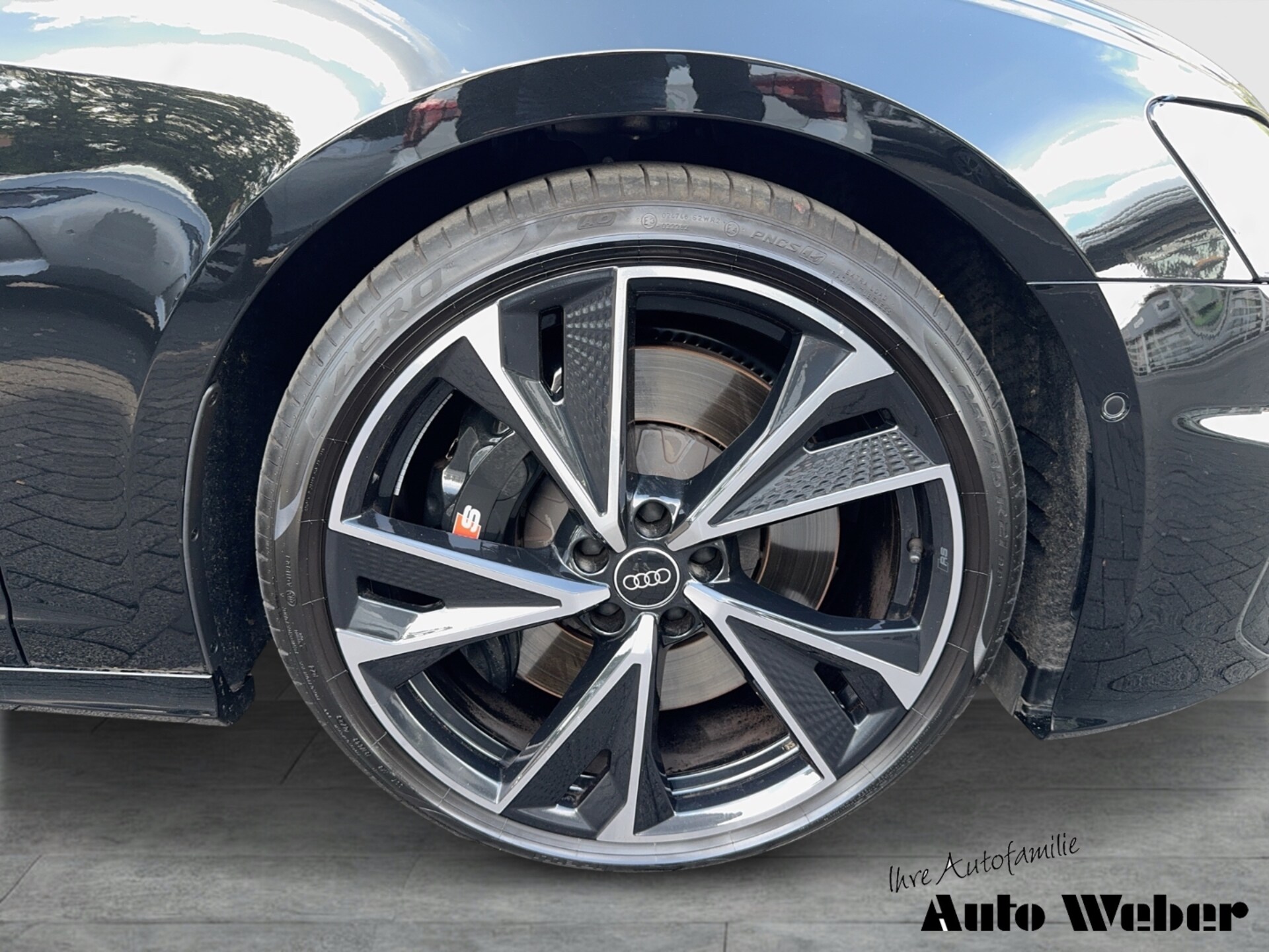 Audi S6 Avant