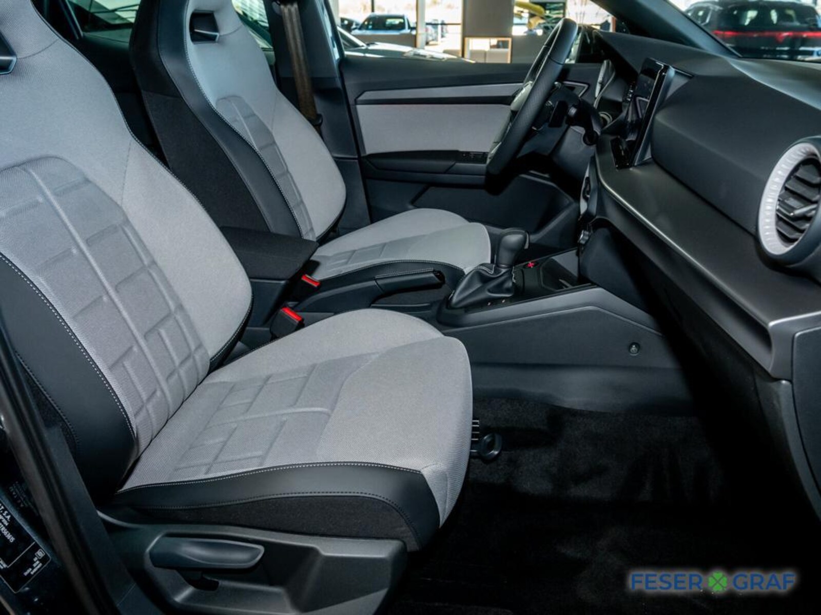 SEAT Arona – Bild 9