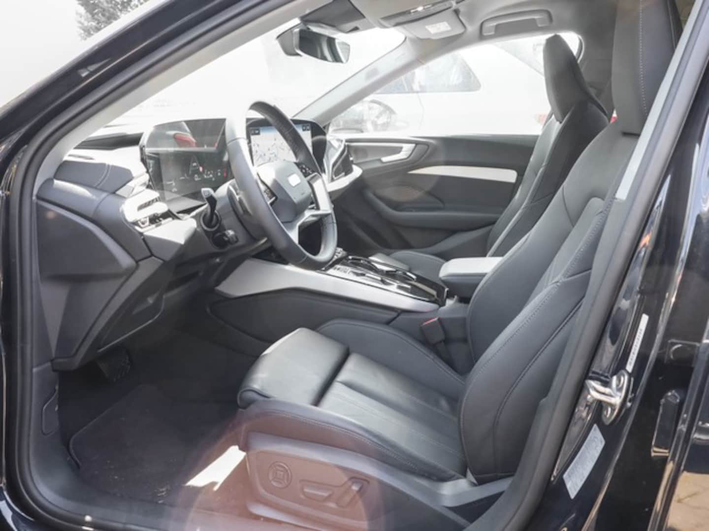 Bild über Audi A5 Avant TDI 150 kW S tronic - für weitere Informationen kontaktieren Sie den Audi Partner