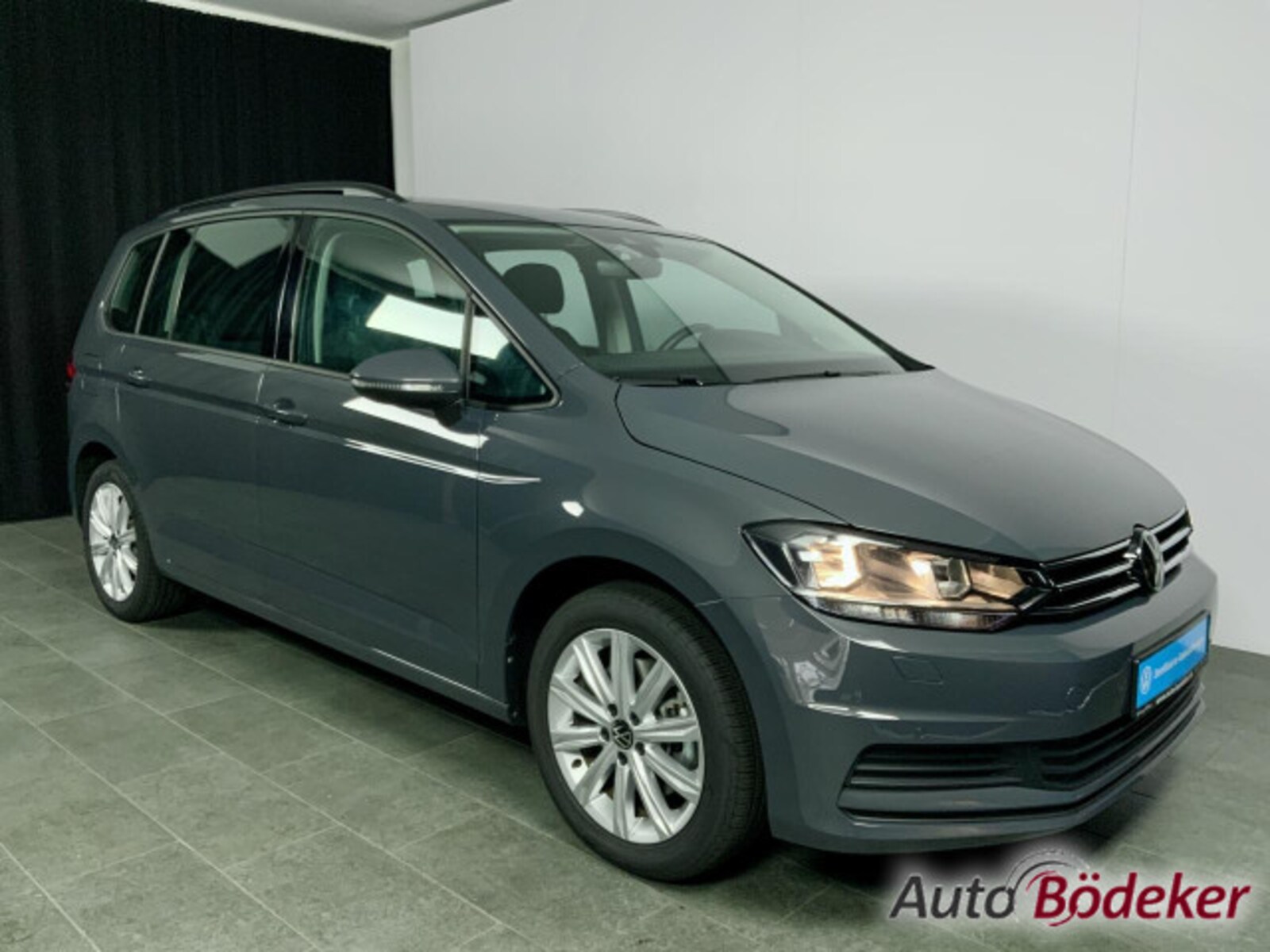 Volkswagen Touran – Bild 7