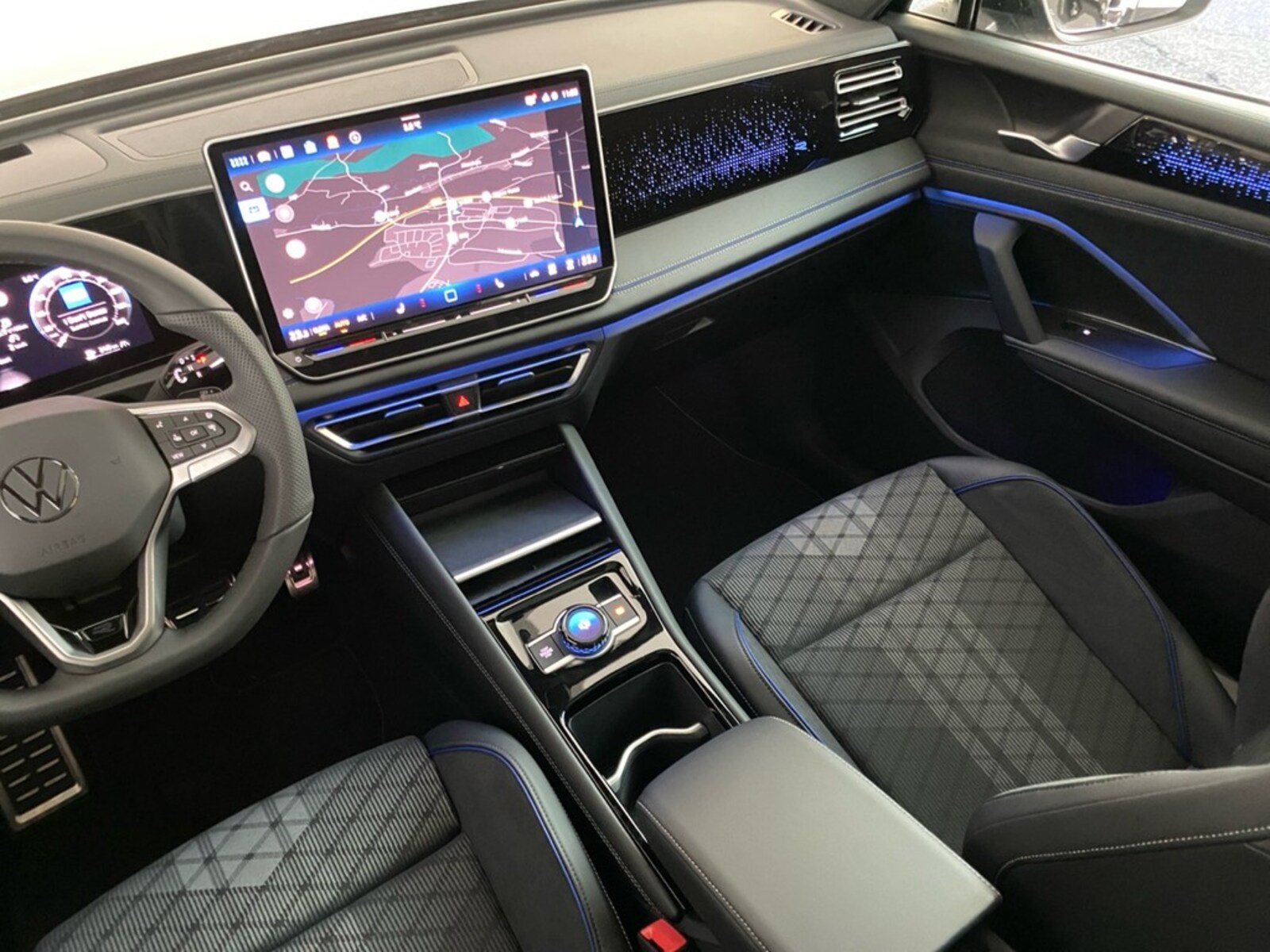 Volkswagen Tiguan – Bild 8