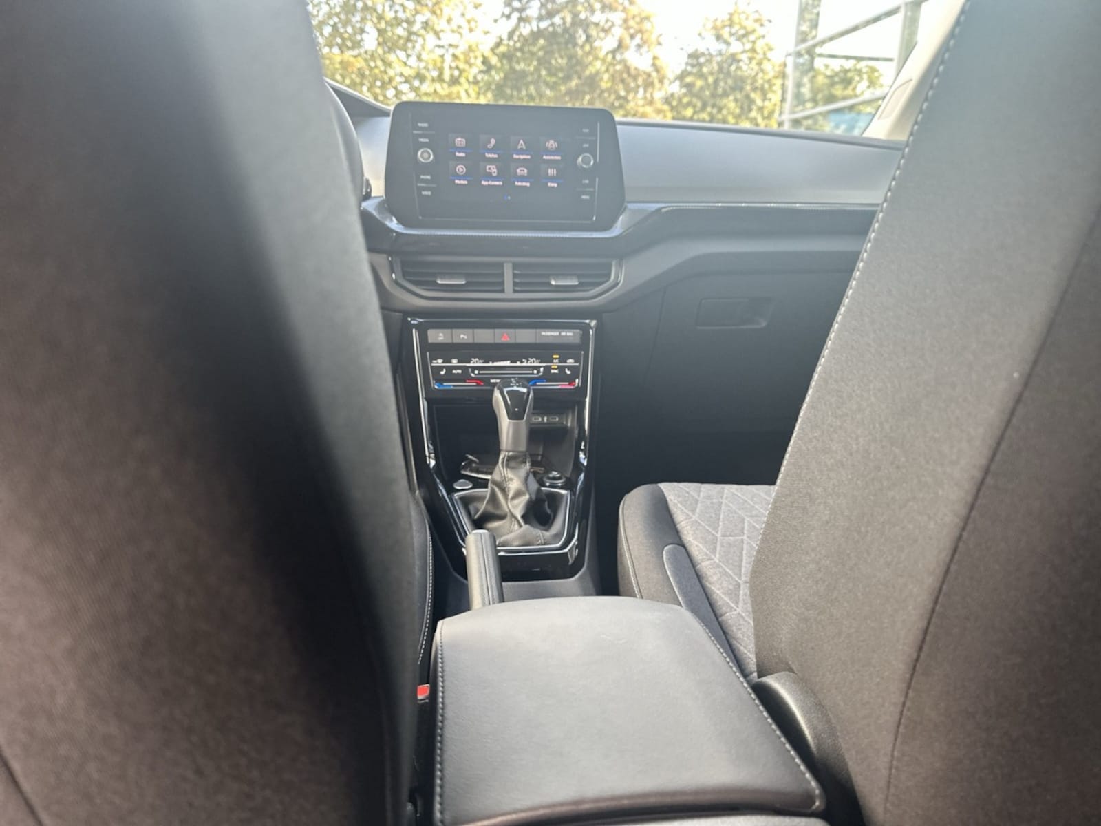 Volkswagen T-Cross – Bild 10