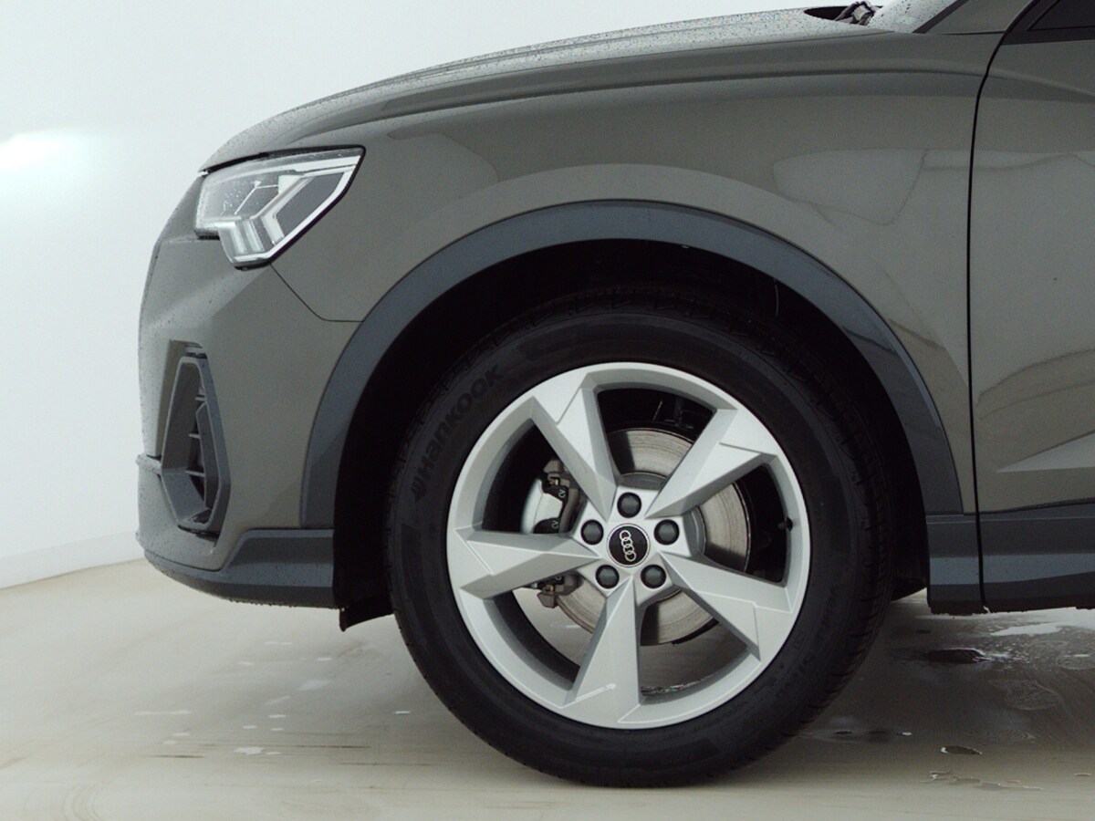 Image about Audi Q3 Sportback 35 TFSI S tronic