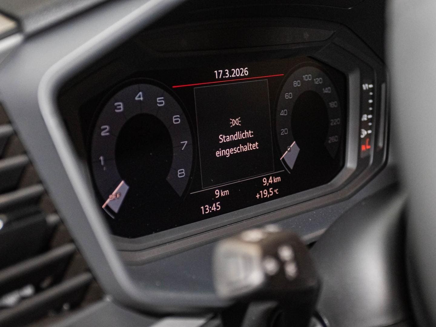 Bild über Audi A1 Sportback S line 35 TFSI S tronic - für weitere Informationen kontaktieren Sie den Audi Partner