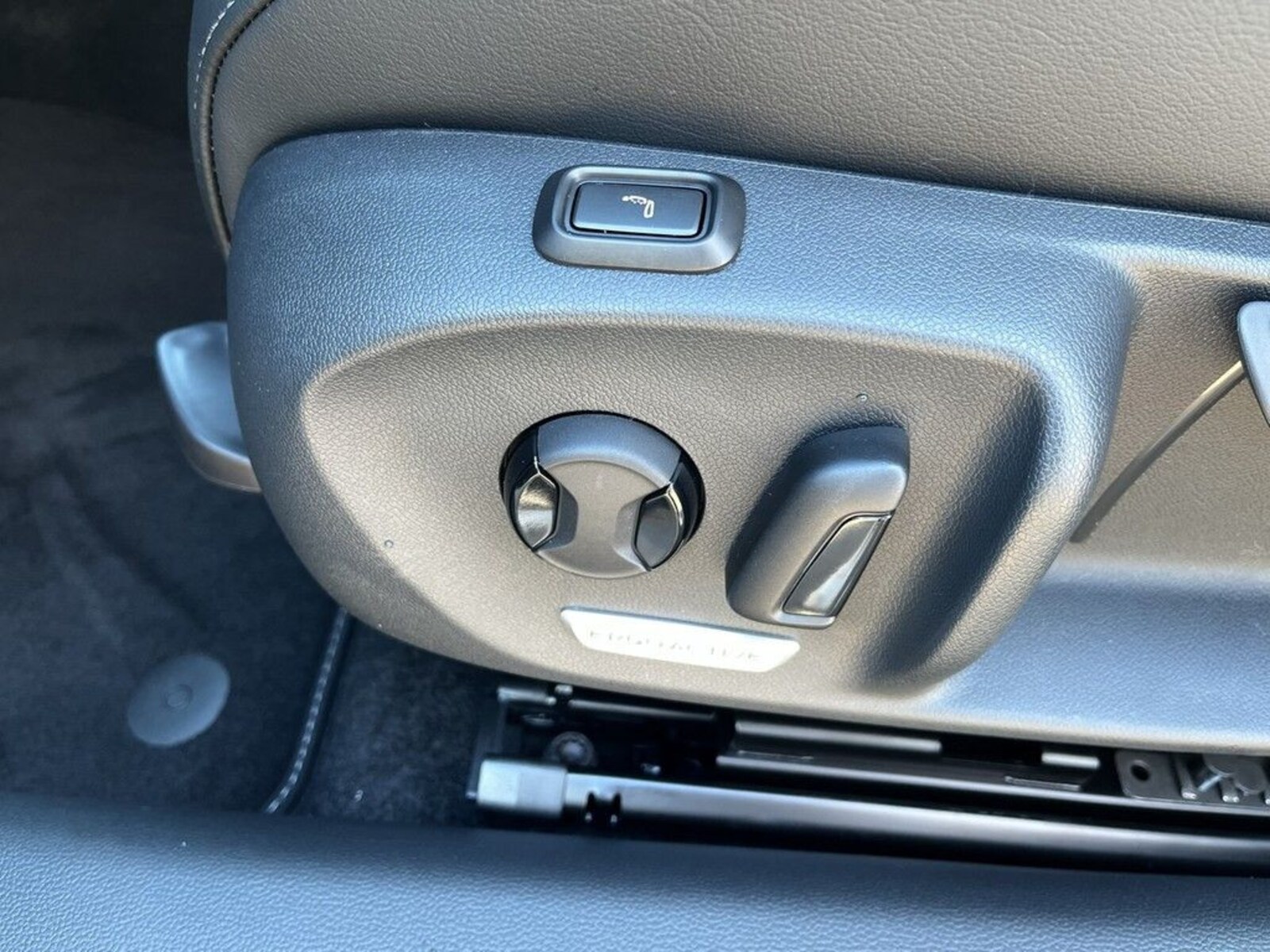 Volkswagen Passat – Bild 17