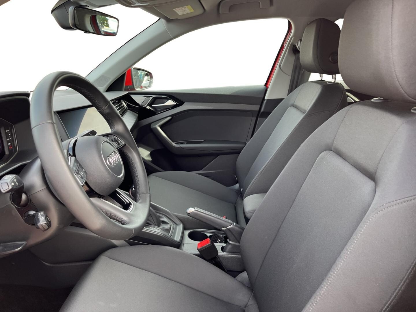 Bild über Audi A1 Sportback 30 TFSI S tronic - für weitere Informationen kontaktieren Sie den Audi Partner