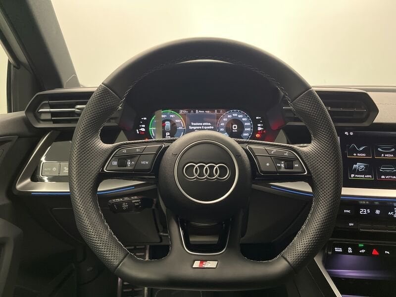 Immagine di Audi A3 Sportback TFSI e S line edition 45 TFSI e 180 kW (245 CV) S tronic - Vista: for more details contact your dealer