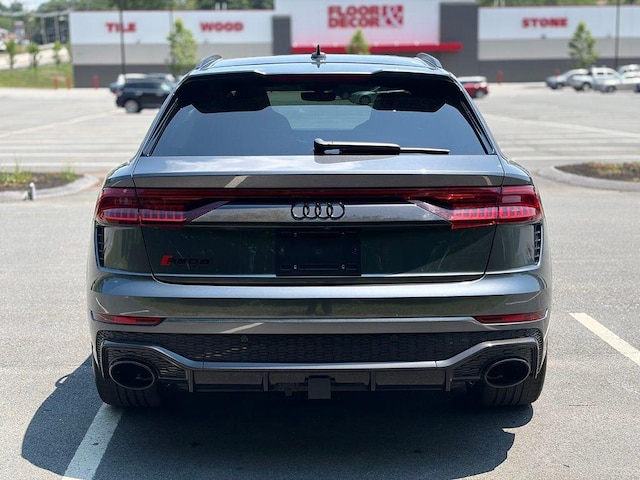 2023 Audi RS Q8