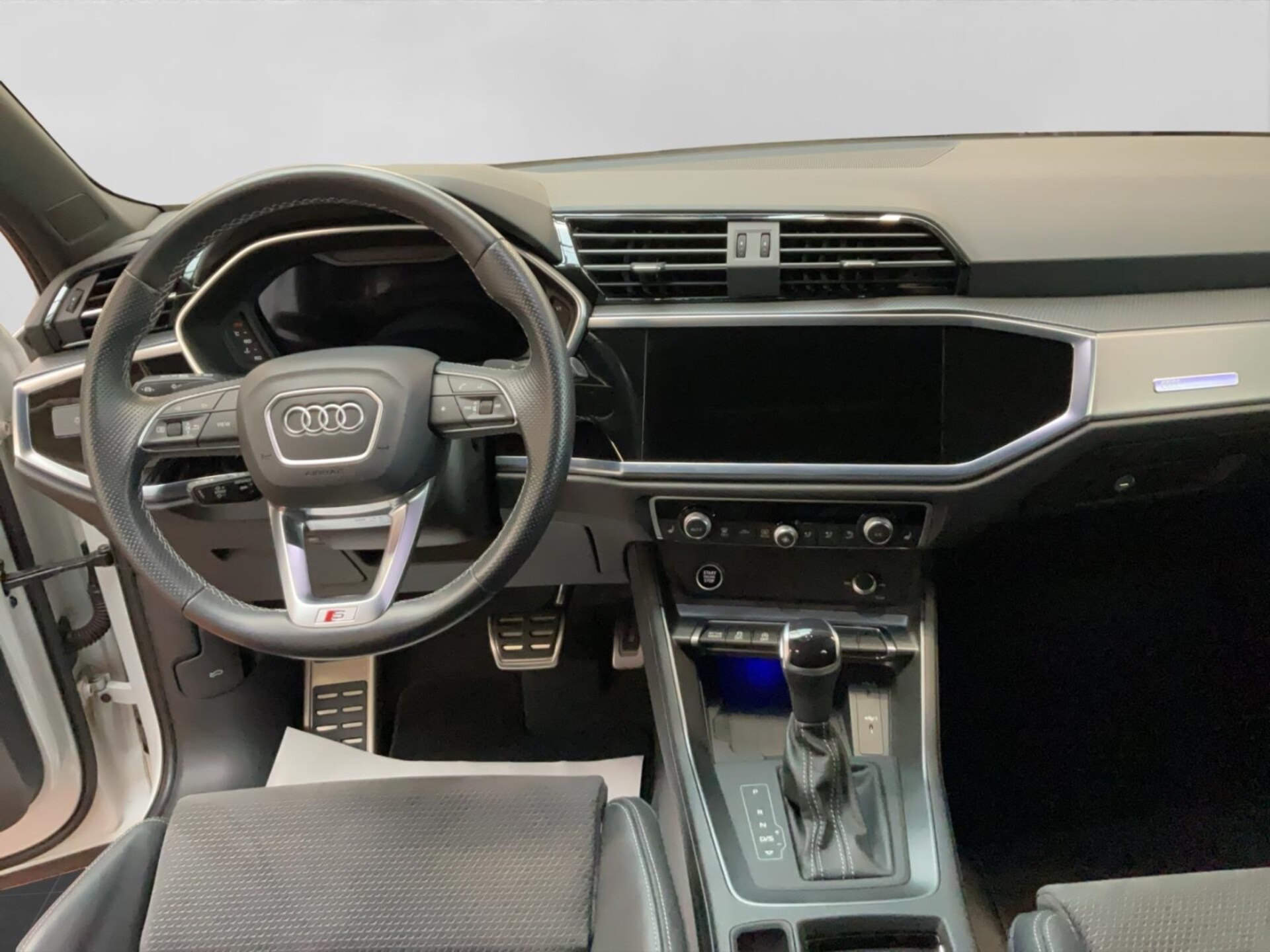 Audi Q3 SUV S line
