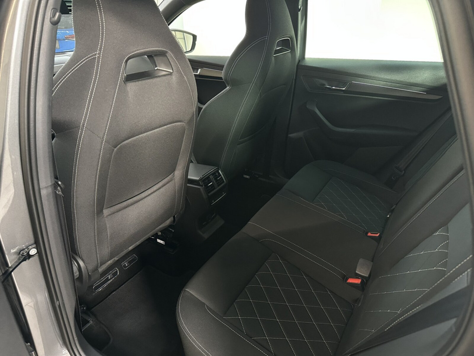 Škoda Karoq – Bild 15