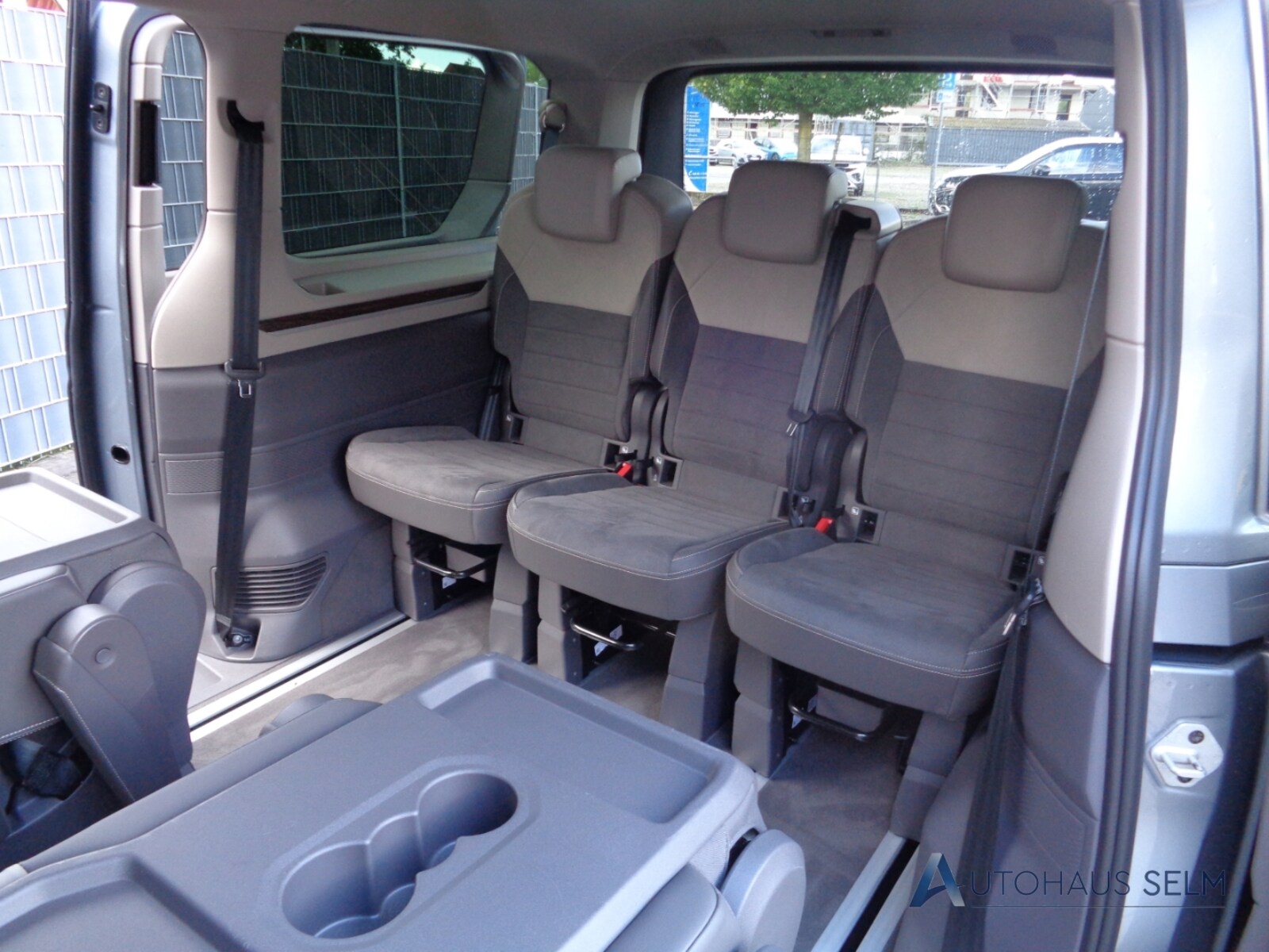 Volkswagen Multivan Langversion – Bild 11
