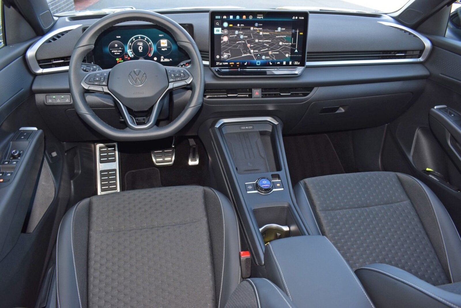 Volkswagen T-Roc – Bild 2