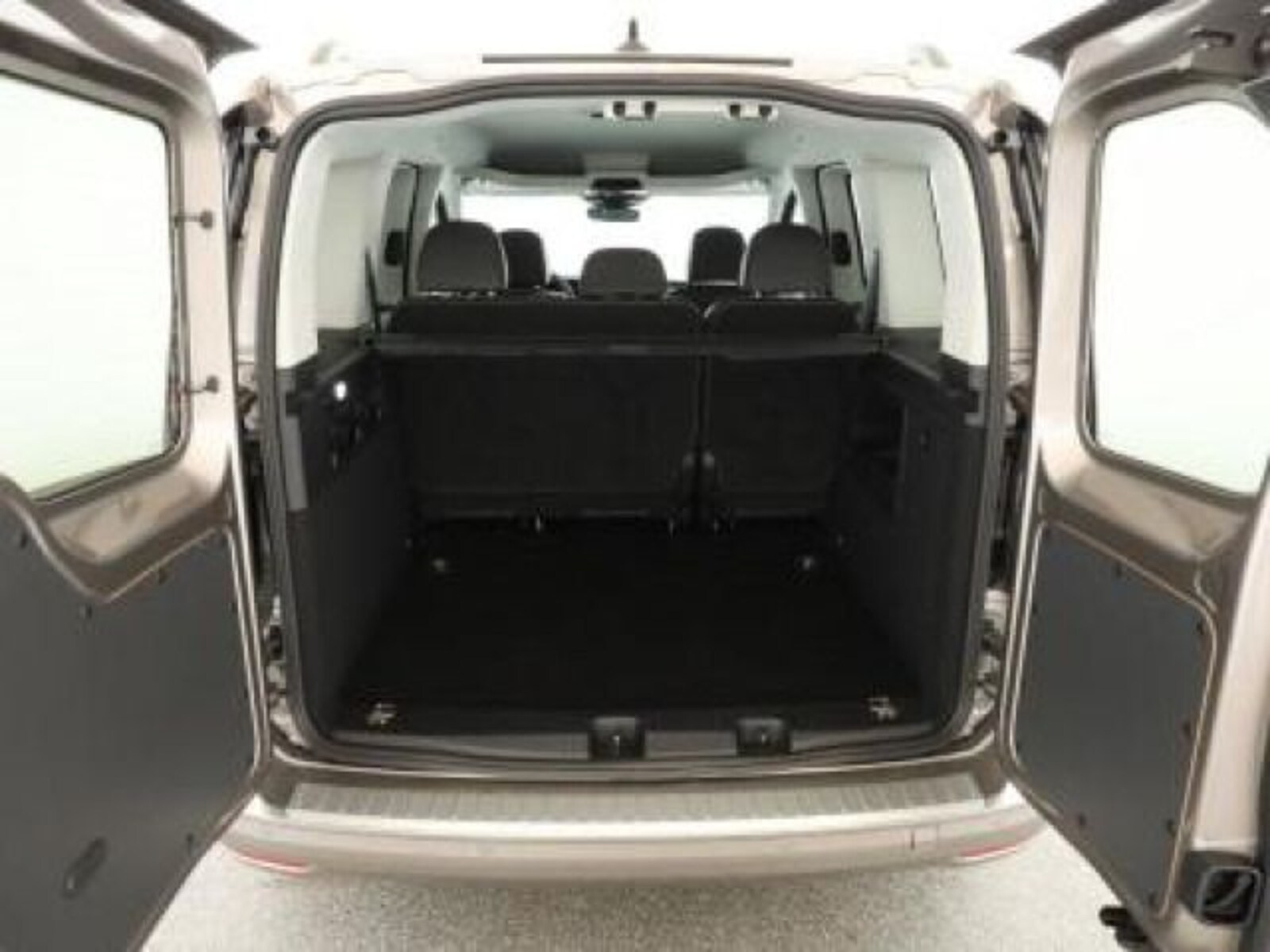 Volkswagen Caddy – Bild 7
