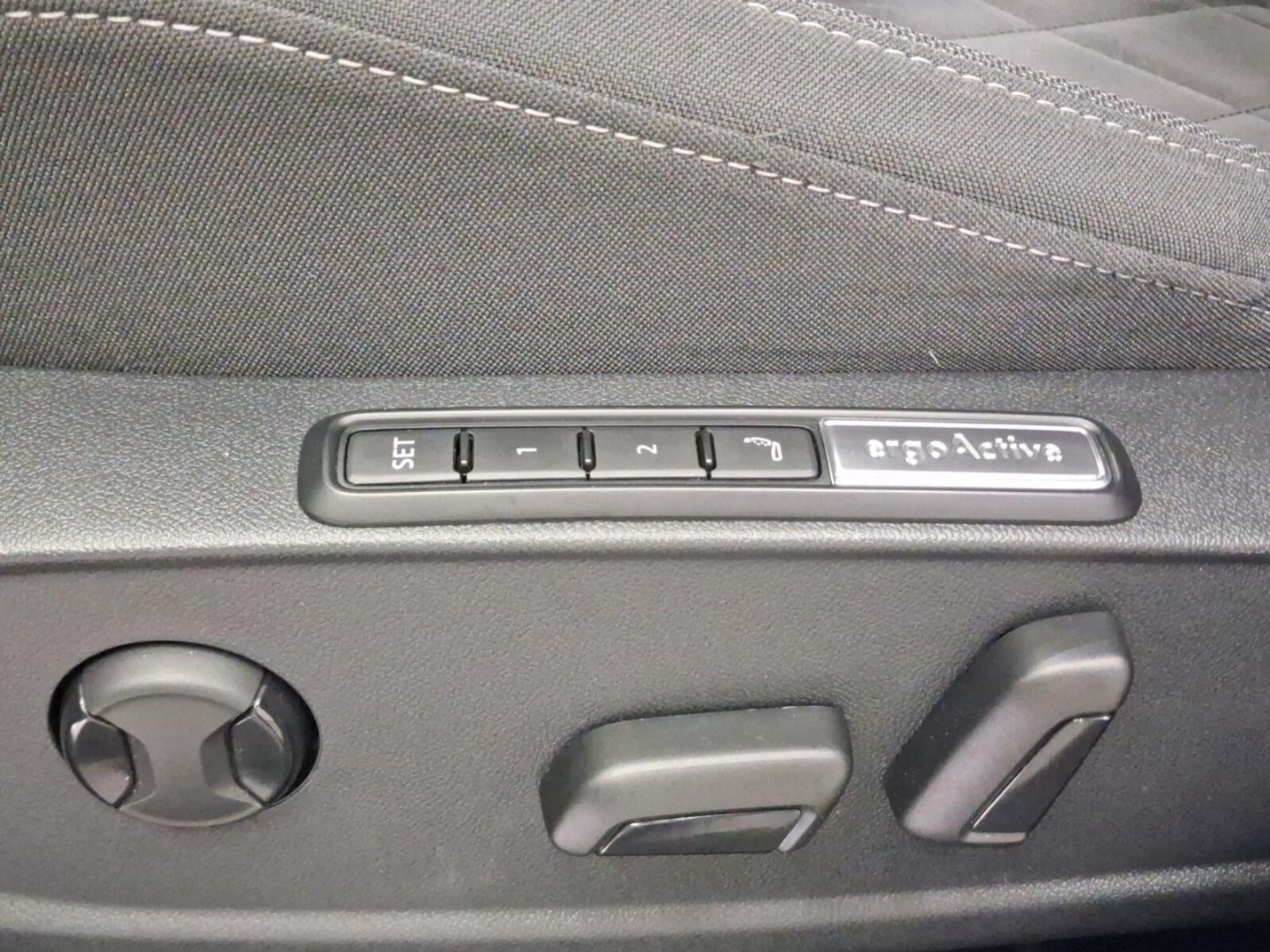 Volkswagen Golf – Bild 18