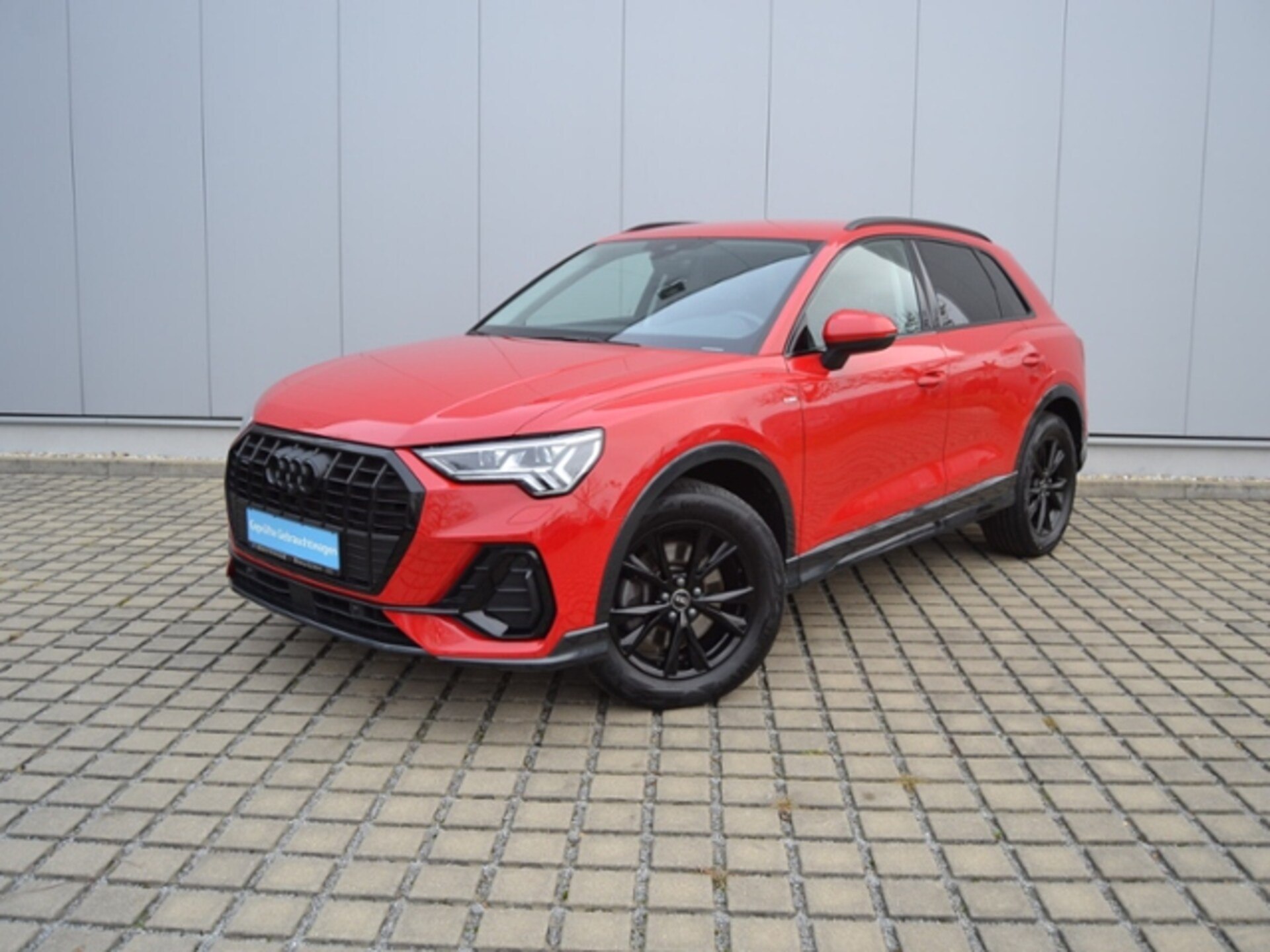 Audi Q3 SUV S line