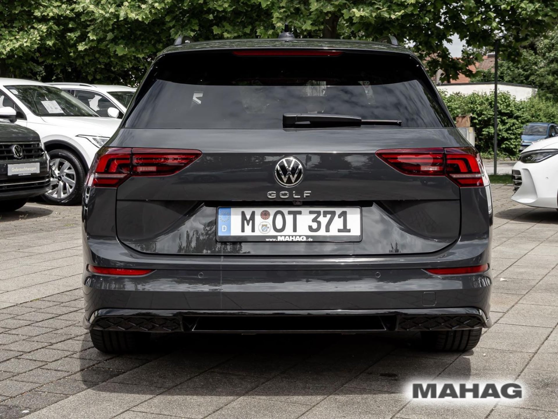 Volkswagen Golf Variant R-Line