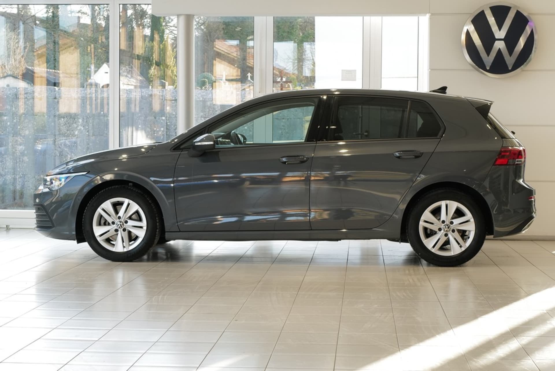 Volkswagen Golf Life