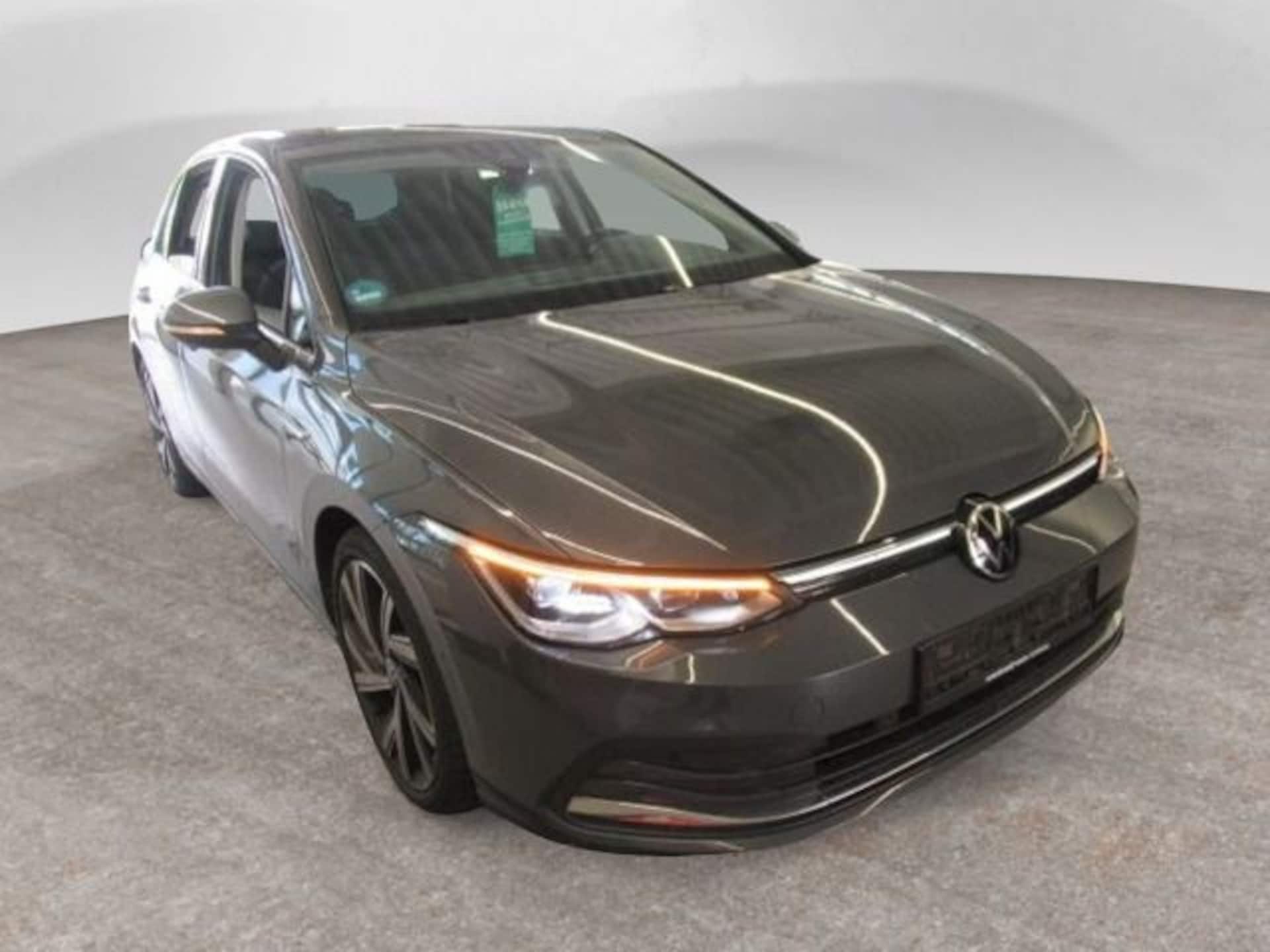 Volkswagen Golf Style