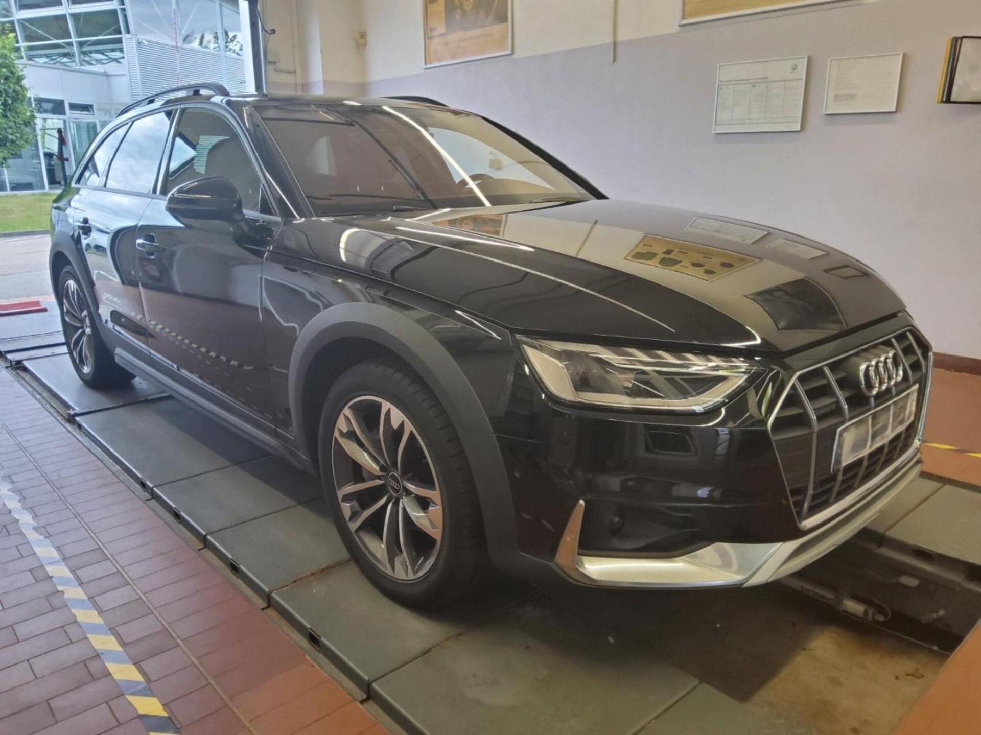 Audi A4 allroad quattro