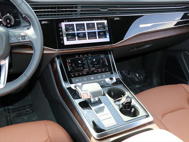 2025 AUDI Q8 - Image 17