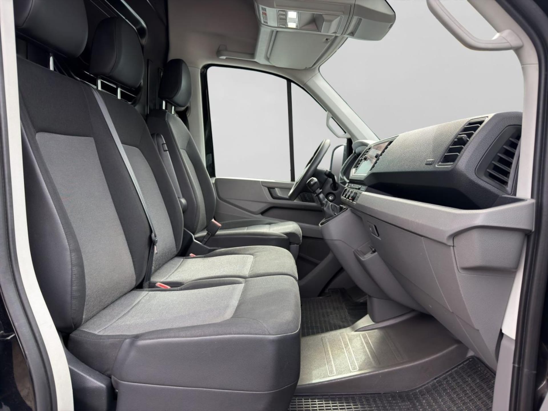 Volkswagen Crafter Kasten langer Radstand