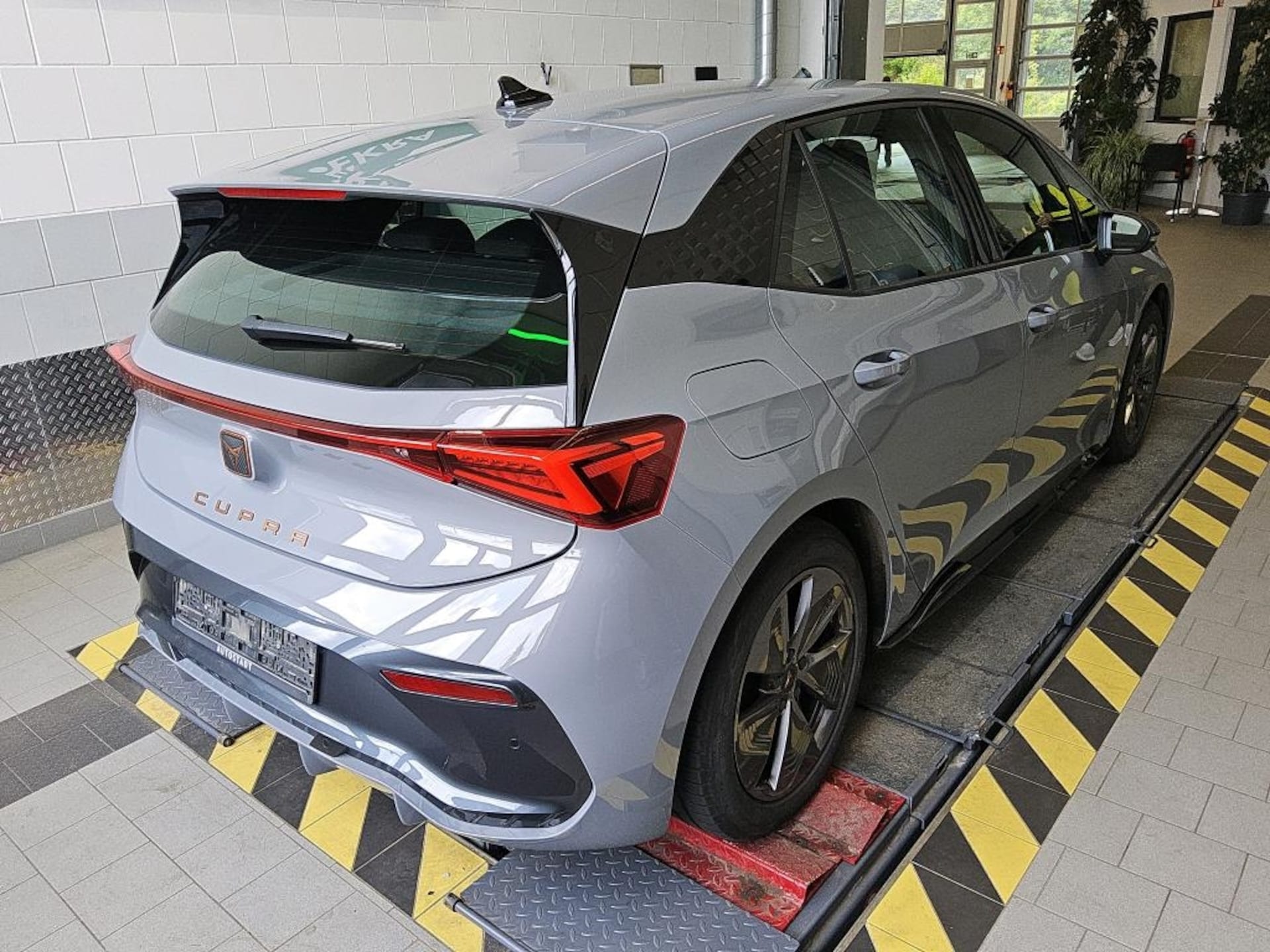 CUPRA Born