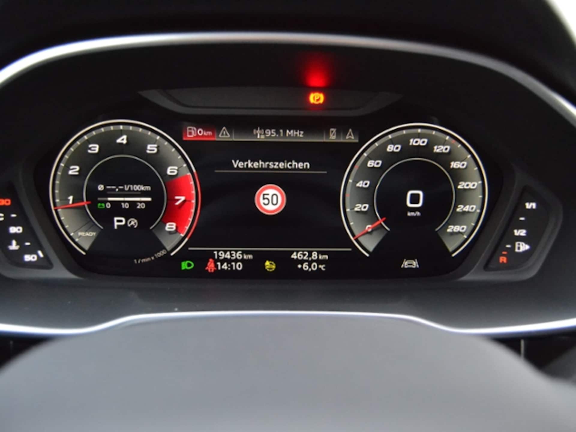 Audi Q3 SUV S line