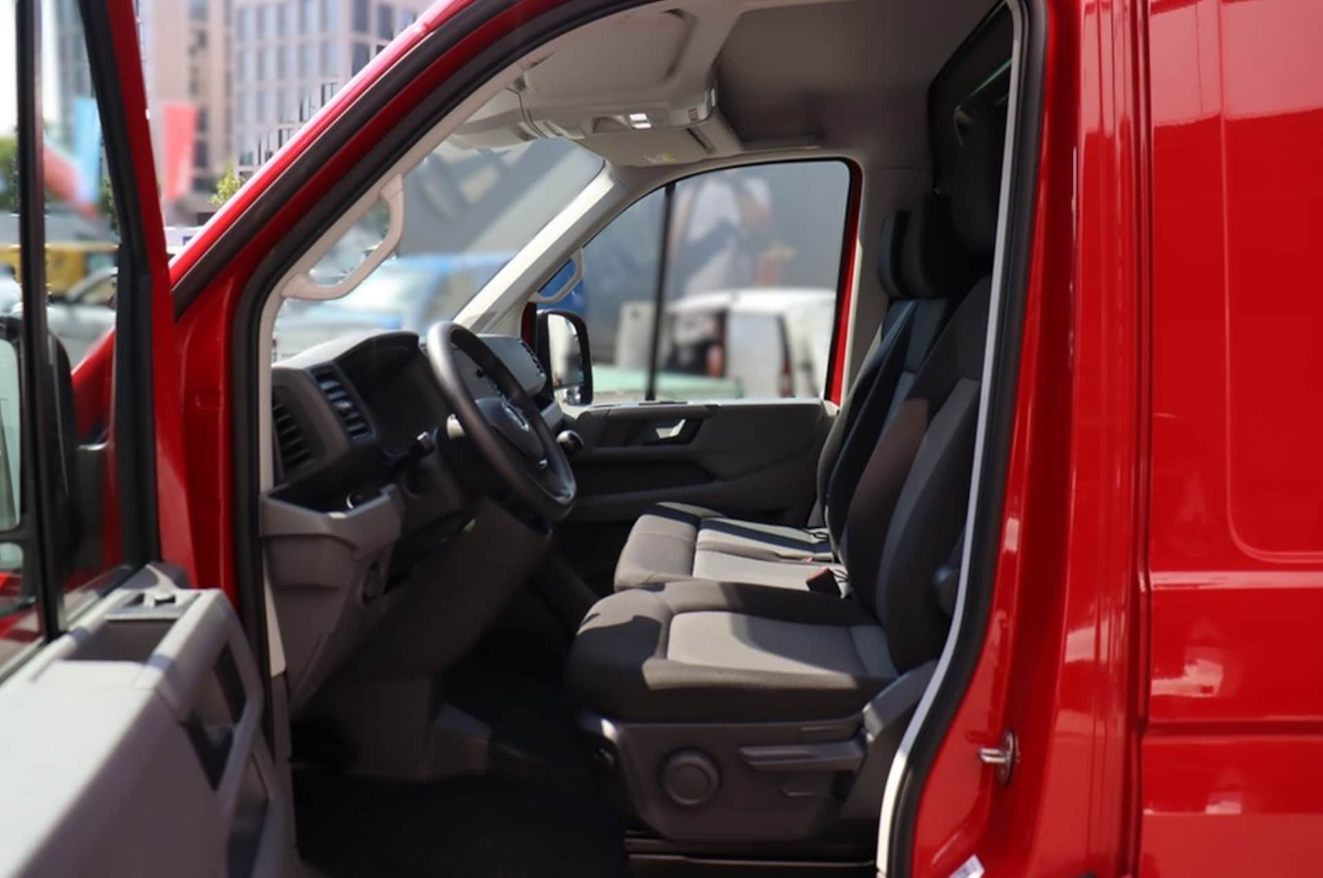 Volkswagen Crafter Kasten mittlerer Radstand