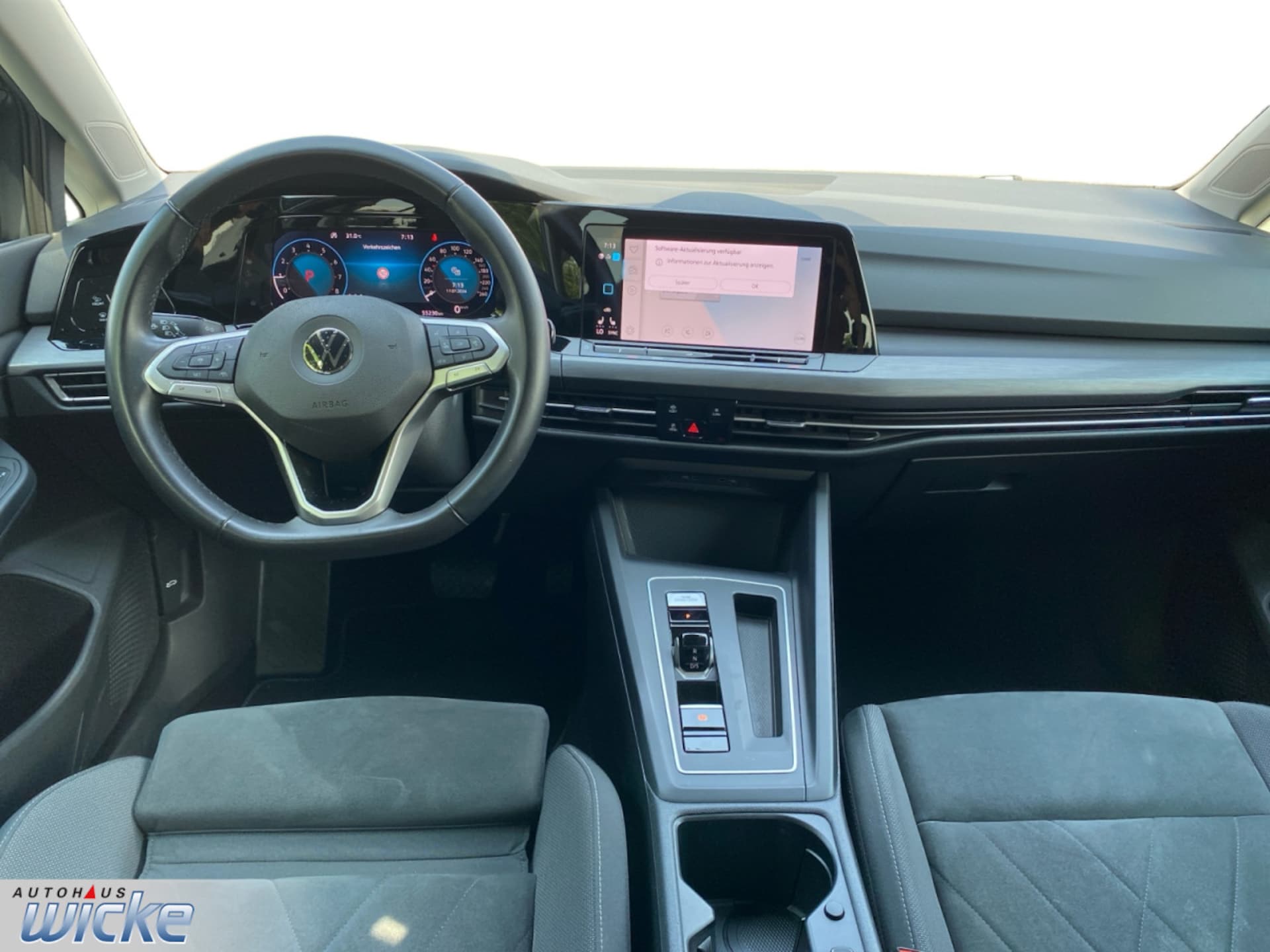 Volkswagen Golf Style