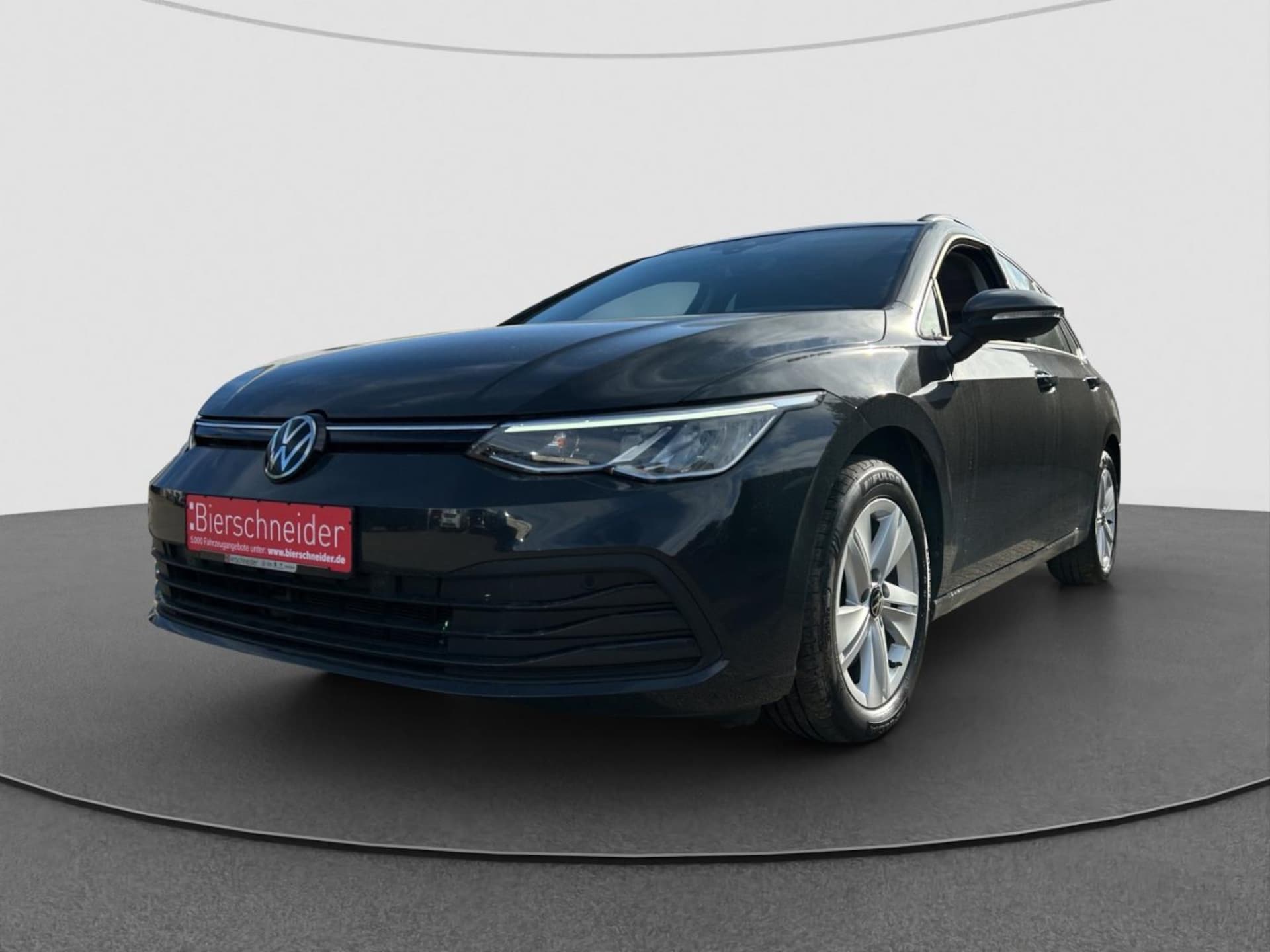 Volkswagen Golf Variant Life