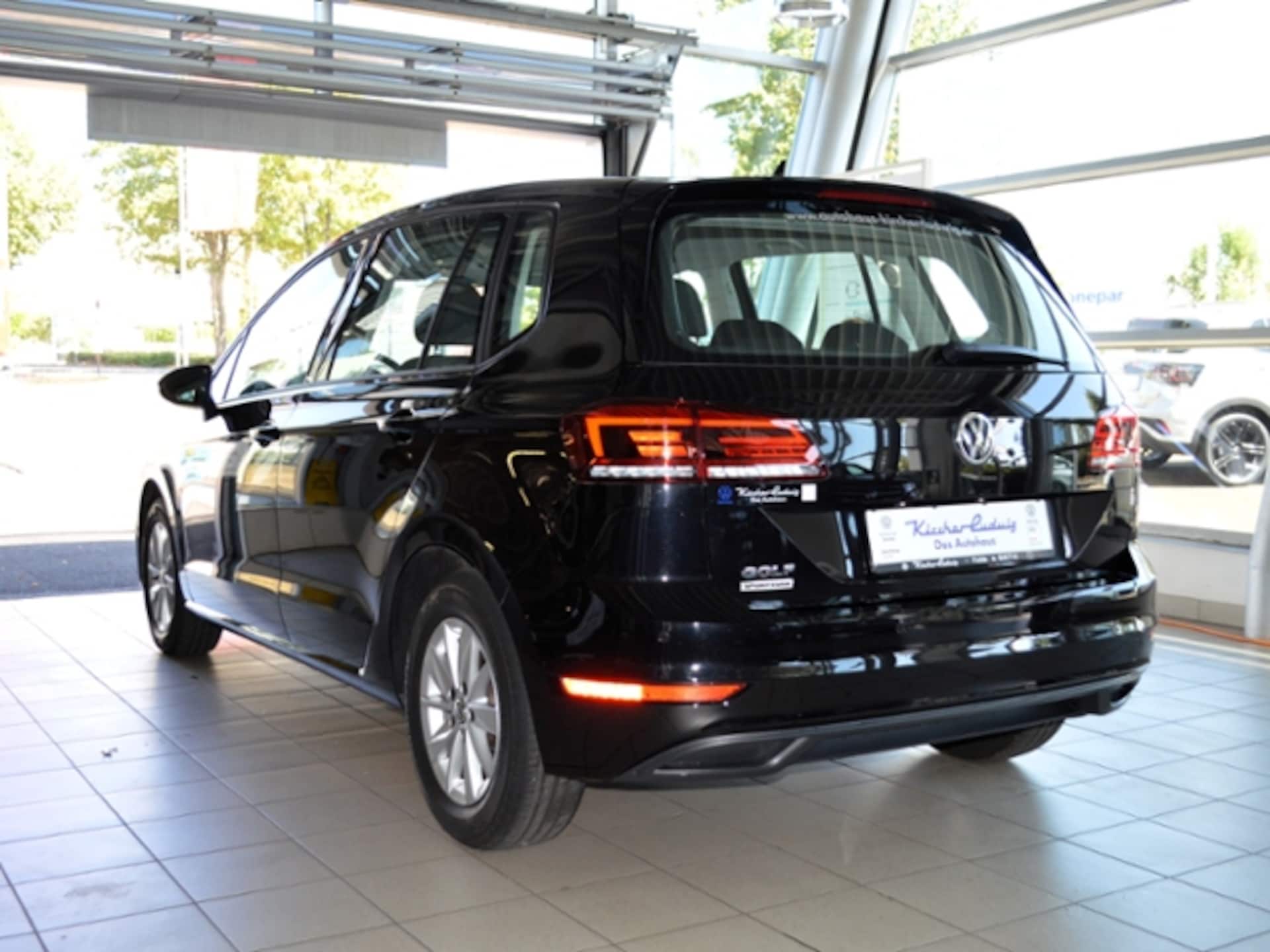 Volkswagen Golf Sportsvan Trendline