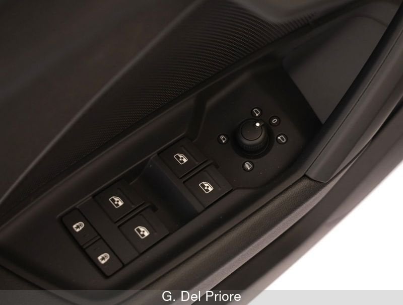 Image about Audi A3 Sedan S line edition 30 TFSI 81 kW (110 CV) 6-marce