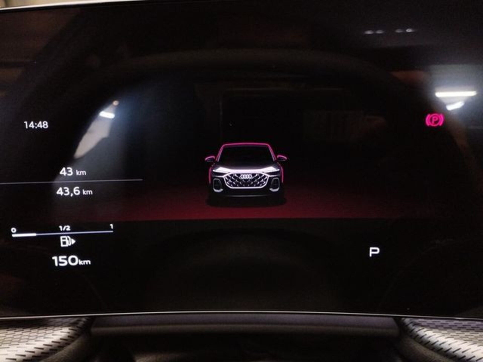 Audi Q5 Sportback edition one