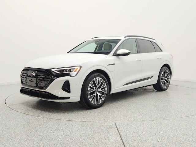 2024 Audi Q8 e-tron
