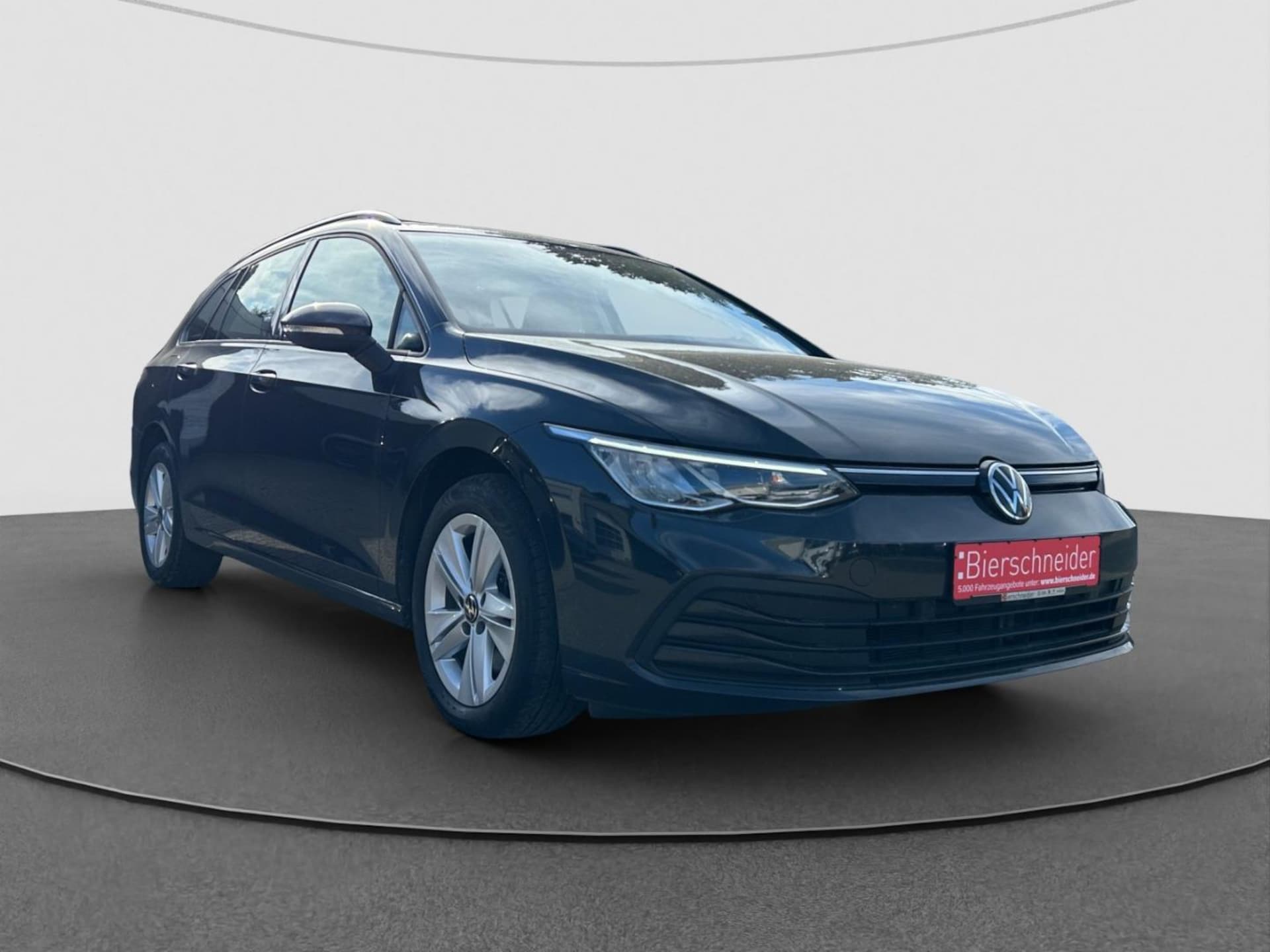 Volkswagen Golf Variant Life