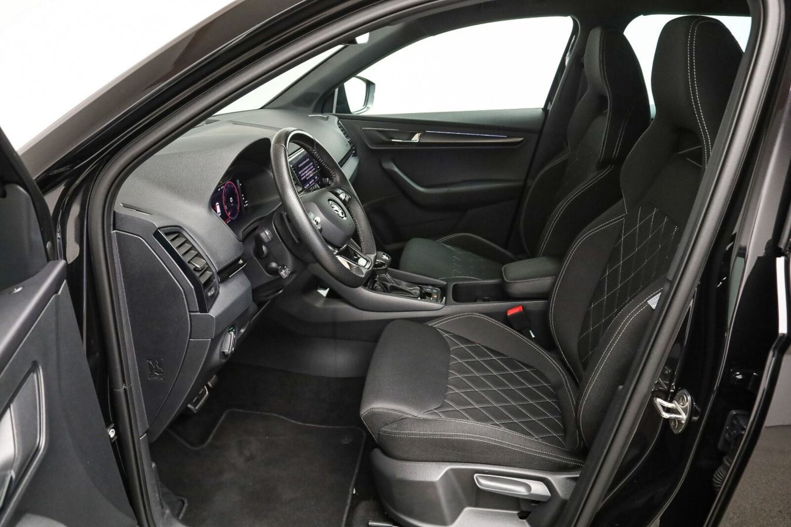 Škoda Karoq – Bild 9